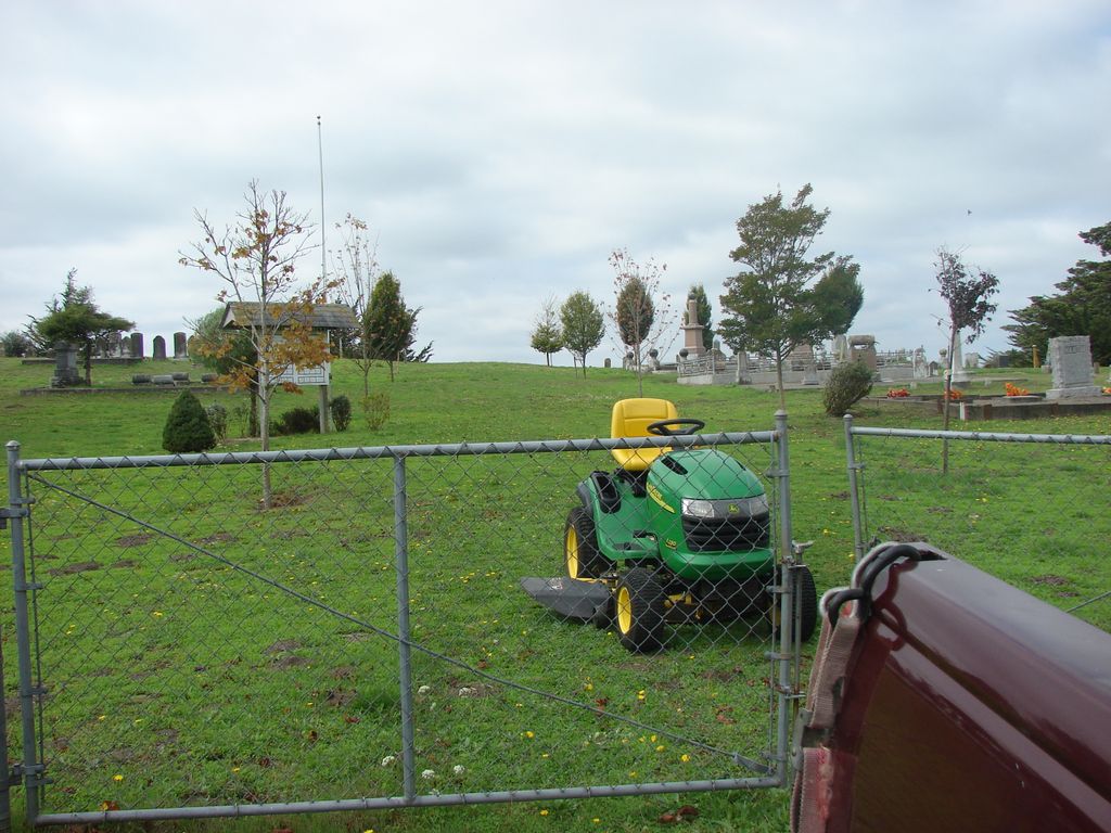 Bloomfield Large Mowing & Maintain Grounds