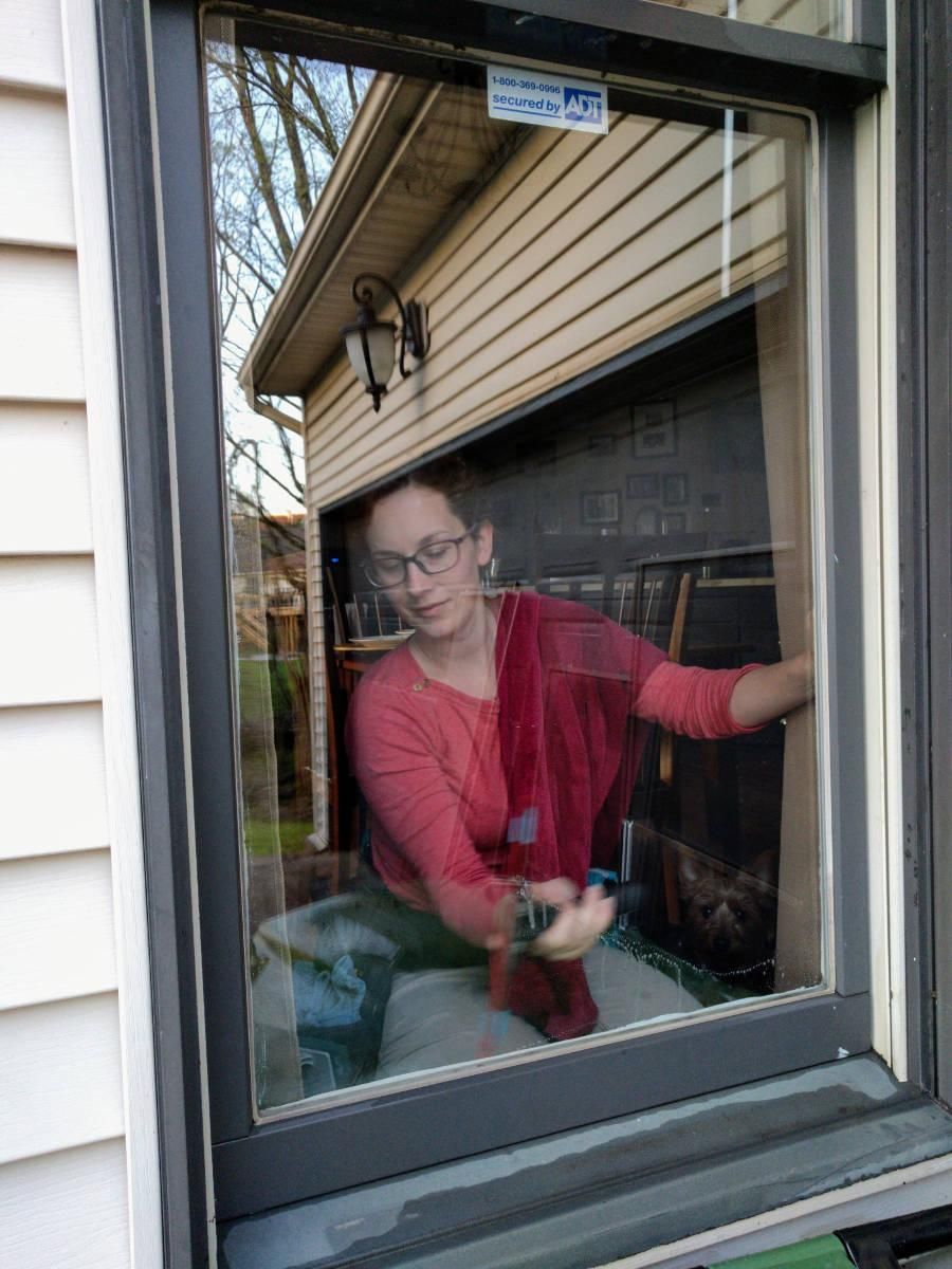 Residential window cleaning at a lakefront communi