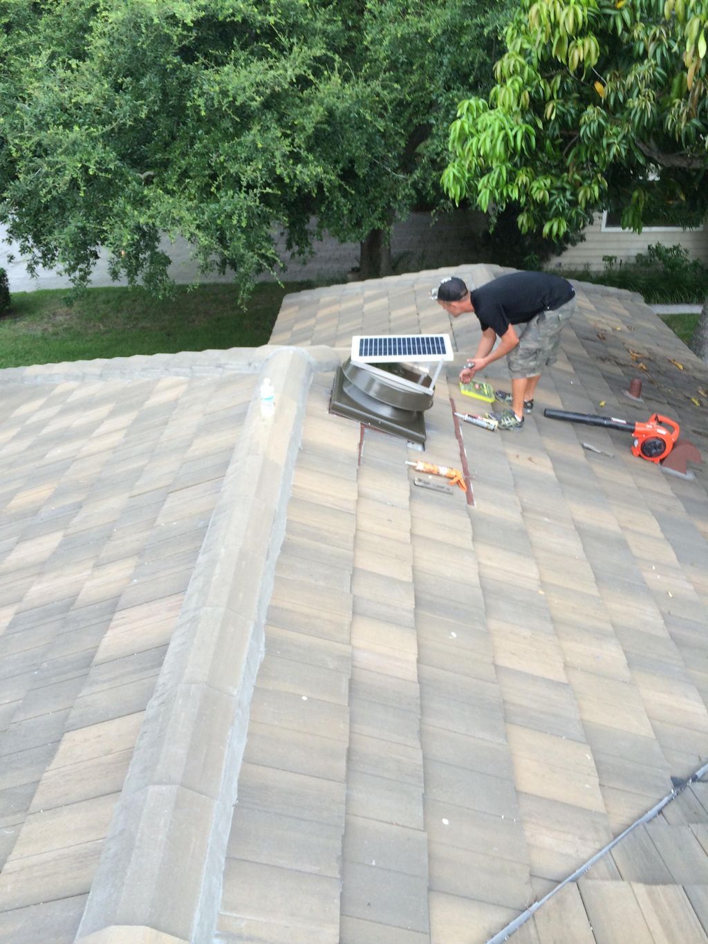 Solar Roof Fan