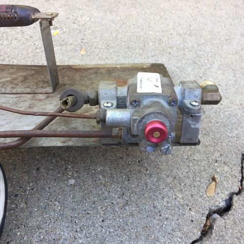 Old gas valve on a custom made golf cart with hot 