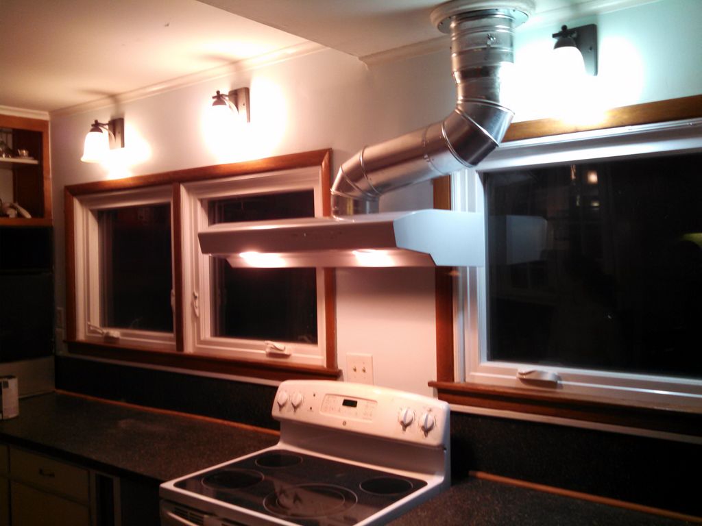 Custom Kitchen hood w/ industrial look vent - Nisk