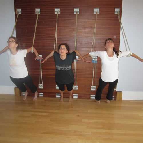 yoga kurunta class (rope class)
