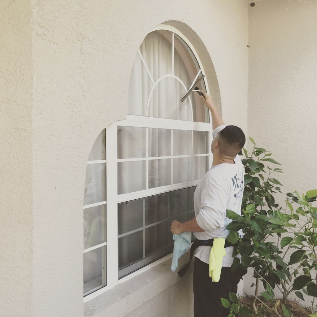 StellaR Window Cleaning Services