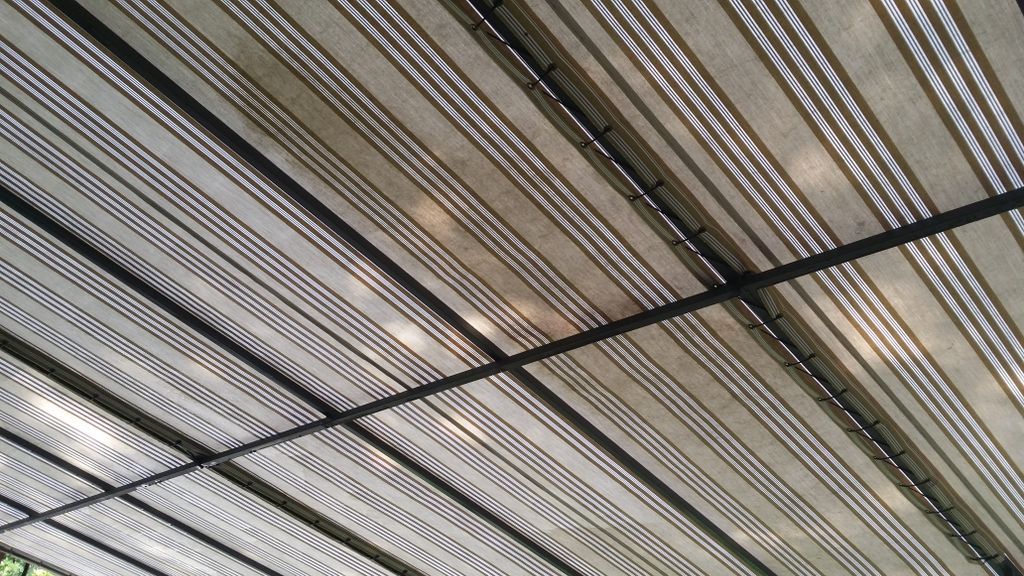 Before and After Awning Cleaning.