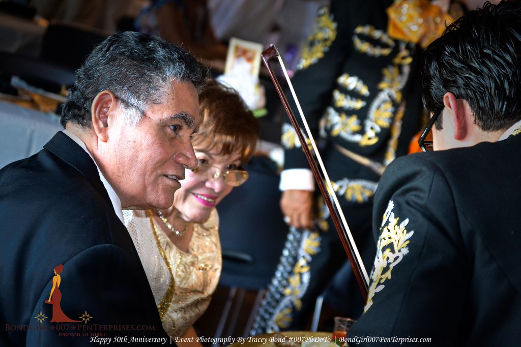 "Just this Weekenend: Rodriguez Family Celebrates 