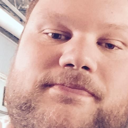 Hendry Lawn Care and Handyman Service