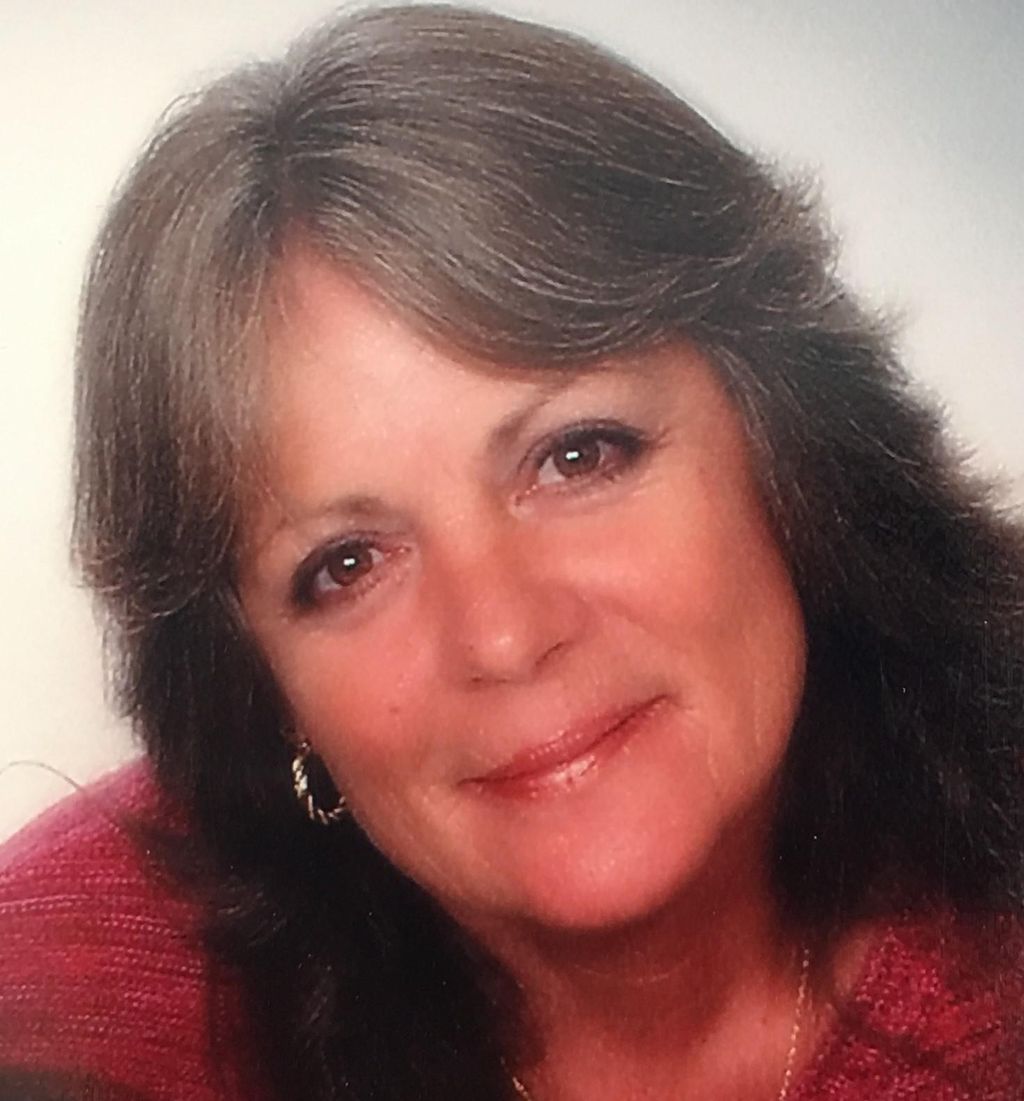 Hansi Dunn - Marriage Officiant - Notary Public