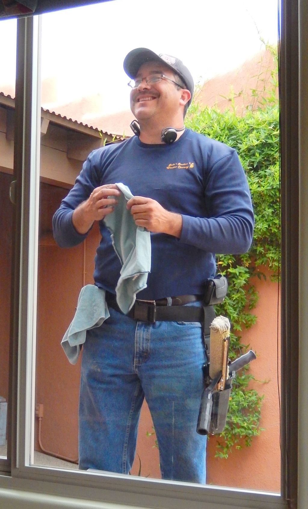 I'm Gabe and I've been cleaning windows in Tucson 