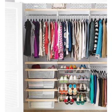 De-clutter & Reorganize Closets