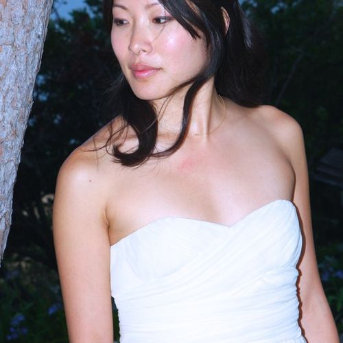 Beautiful bride Lisa