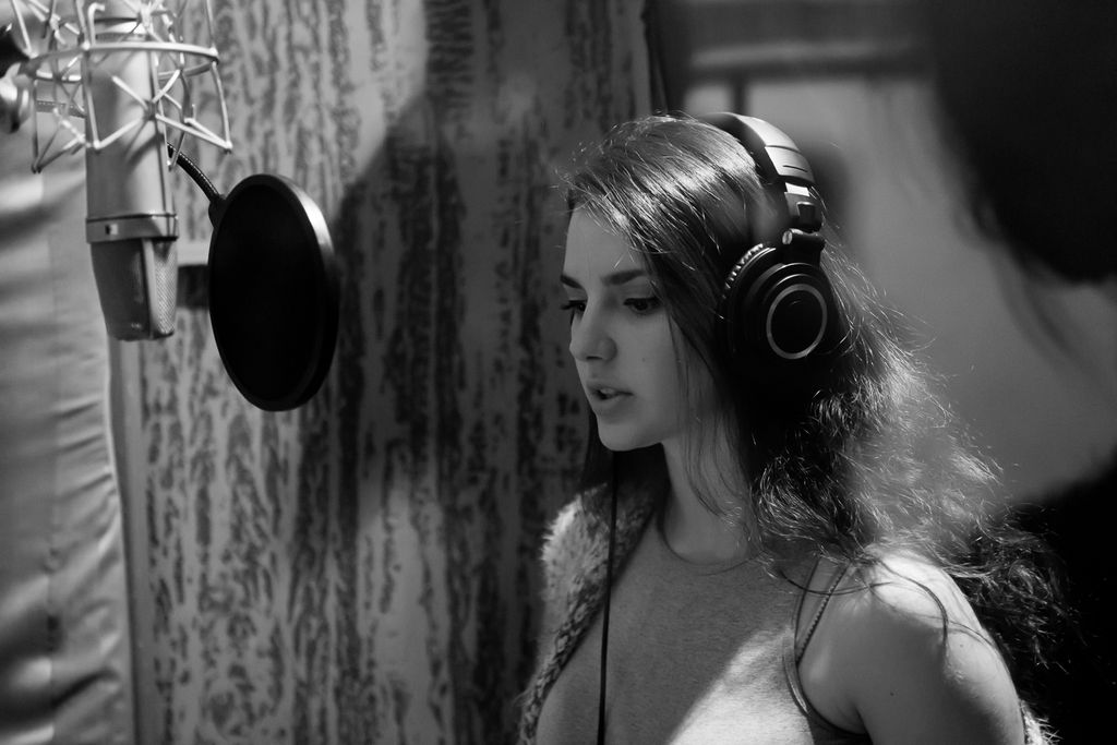my student Mishela recording in the Tree sound pro