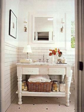Vintage inspired bathroom renovation with subway w