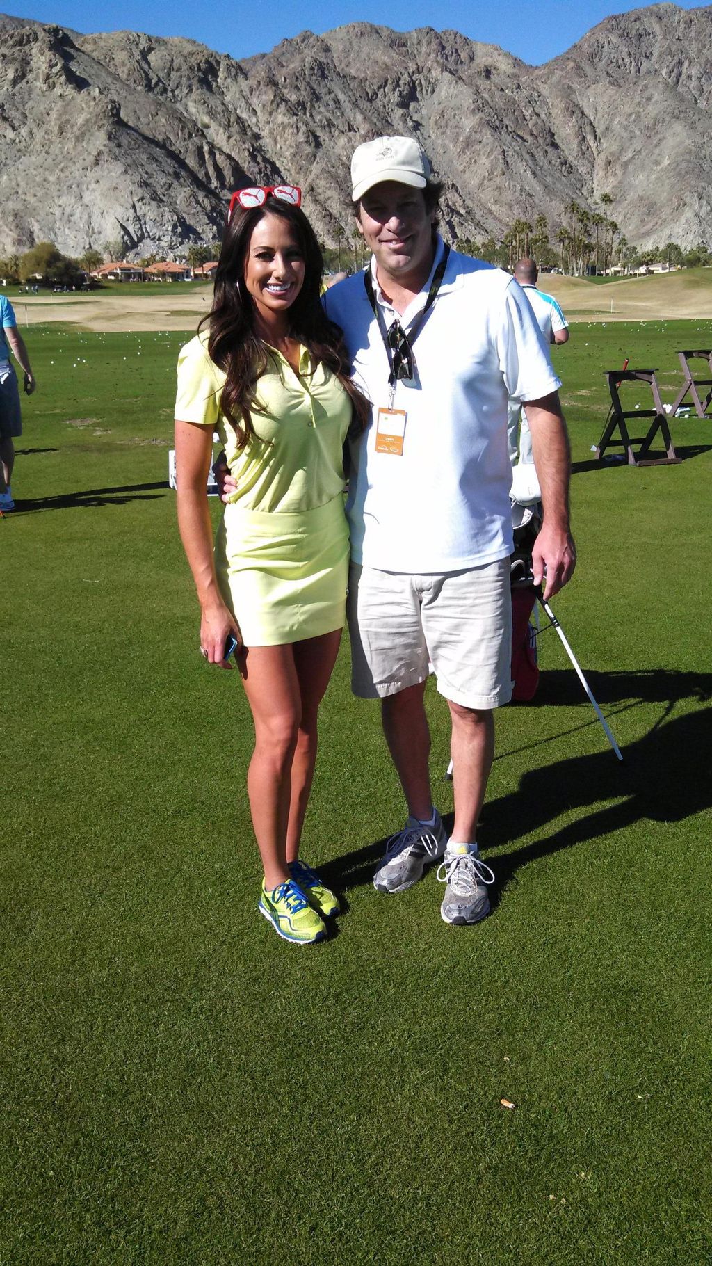 I'm on the range with Holly Sonders from the Golf 