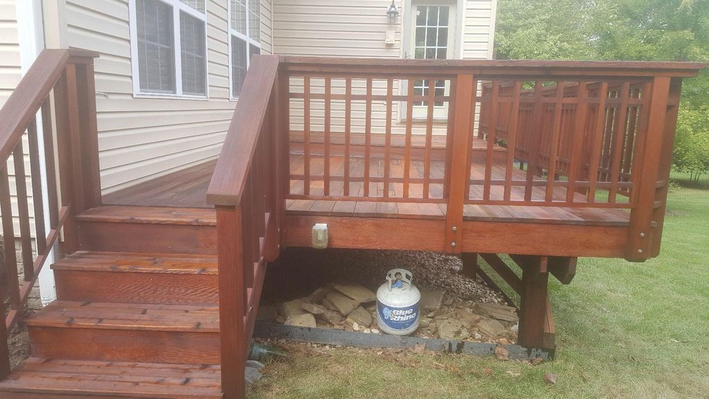 Cedar deck 2nd view