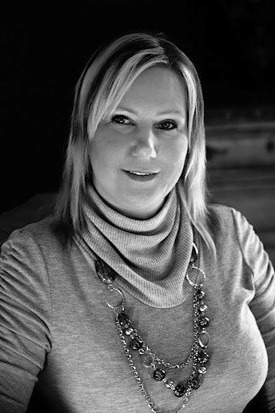 Psychic, Medium, Intuitive counseling, Past life r
