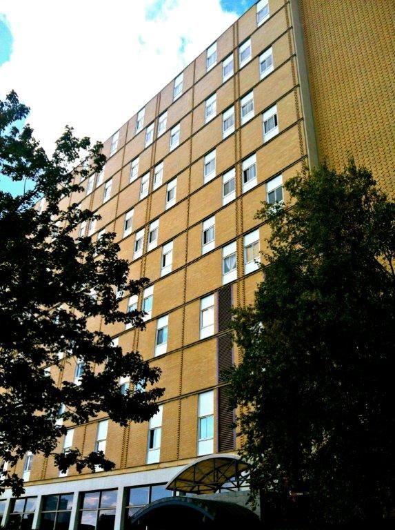444 Highland Ave NE, Suite 207