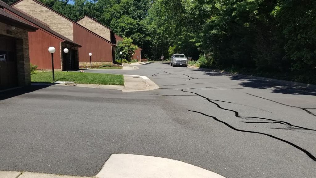 Commercial Lot Crack Filling