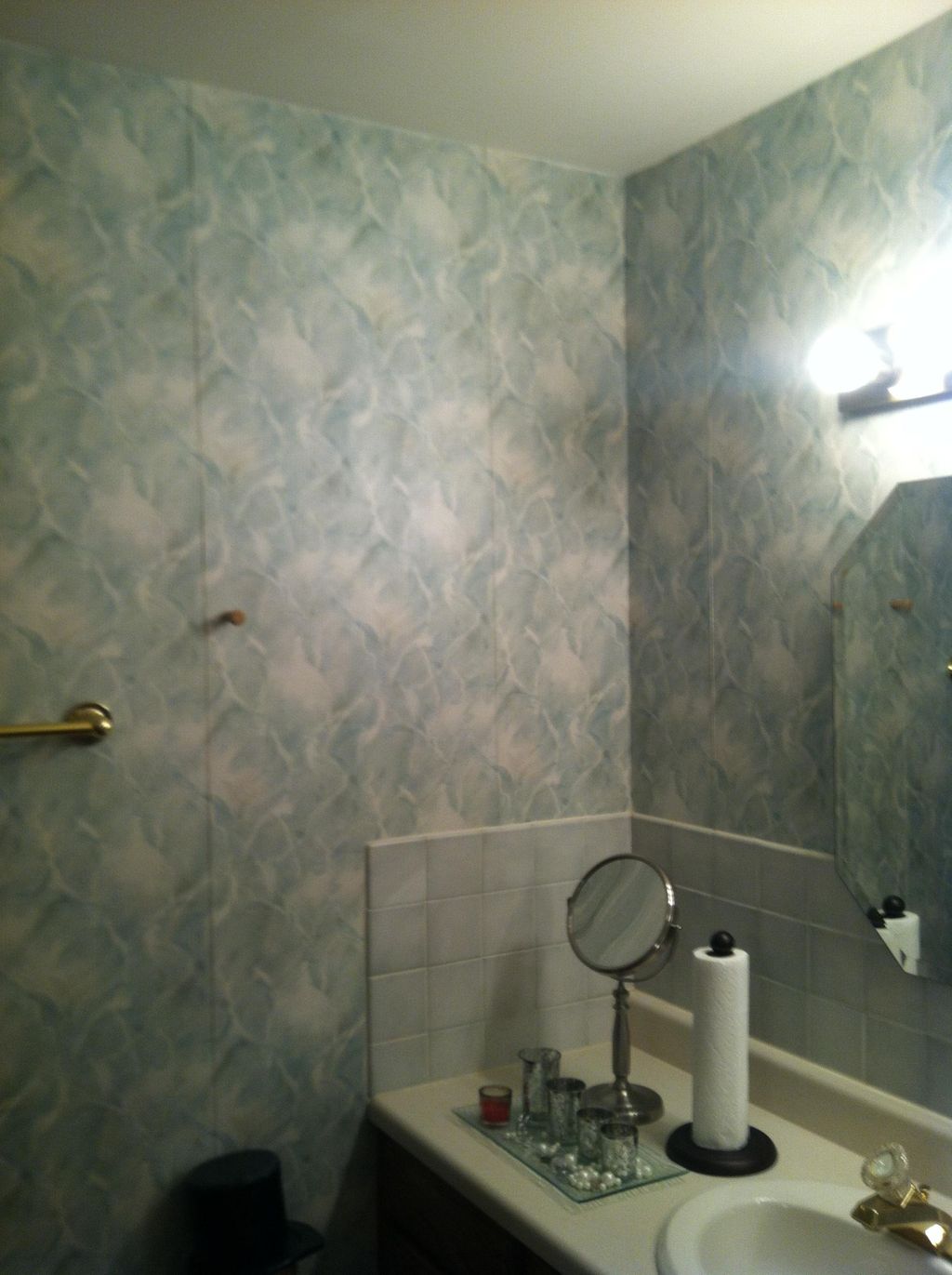 The wall paper i removed.