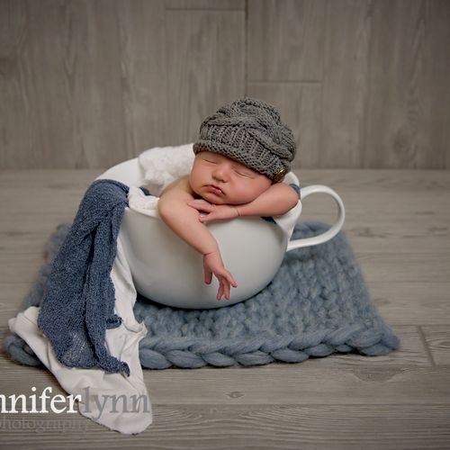 I am professionally trained in newborn posing and 