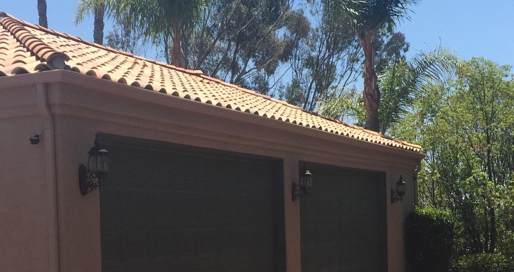 CN Electrical Contractor Residential Sconce Instal