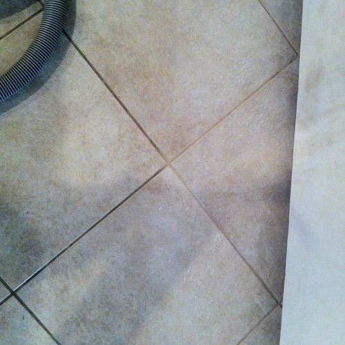 Tile & Grot Cleaning