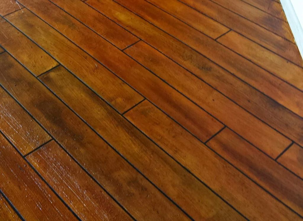 Our Glowing Oak Hardwood Overlay.