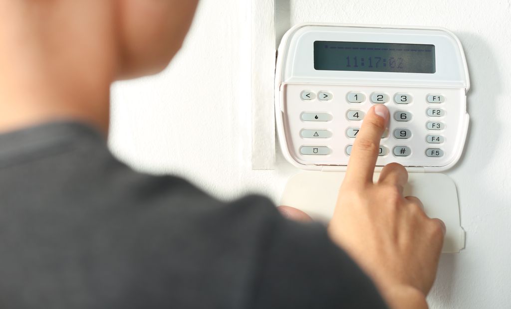 Monitoring Plus All Major Brands of Security Alarm