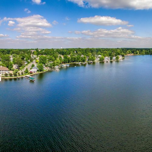 Panoramic Aerial View of property in
Winona Lake, 