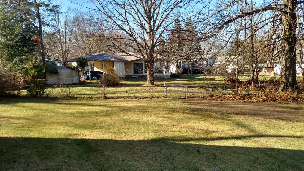 Fall Cleanup Services