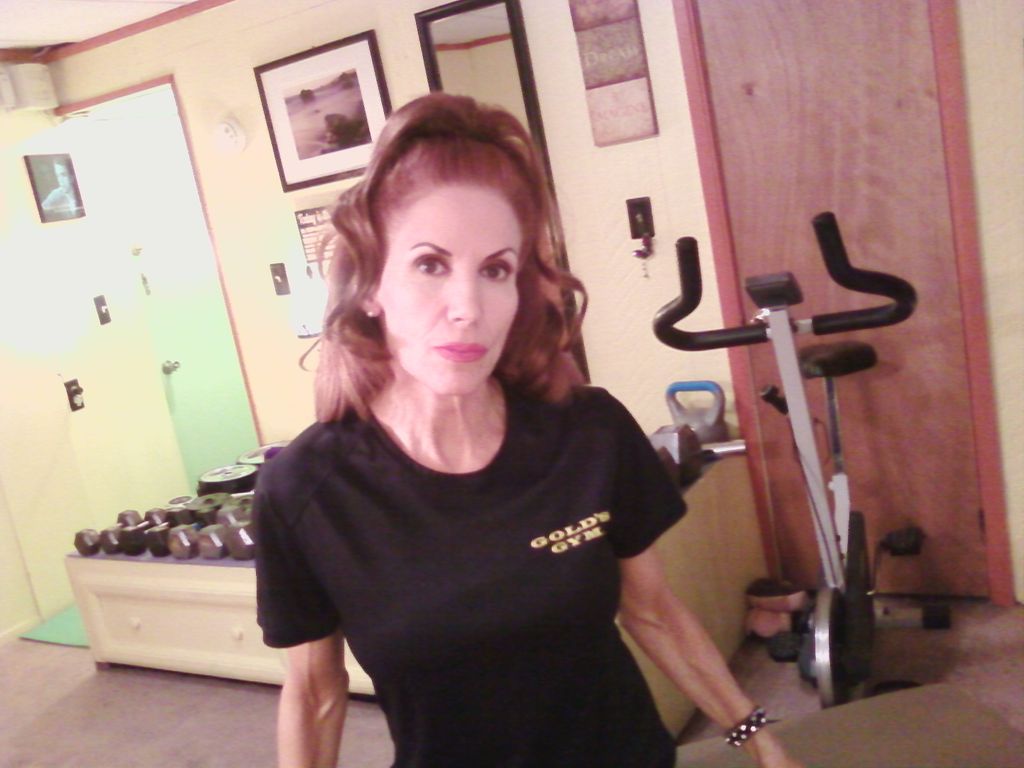 That's me at my fitness studio with the "Gold's gy