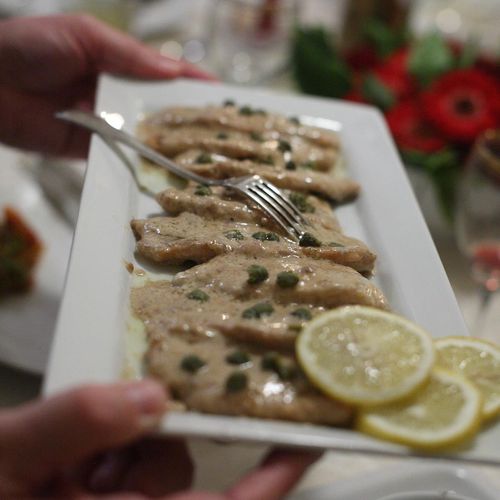 Chicken breast with lemon cream and cappers