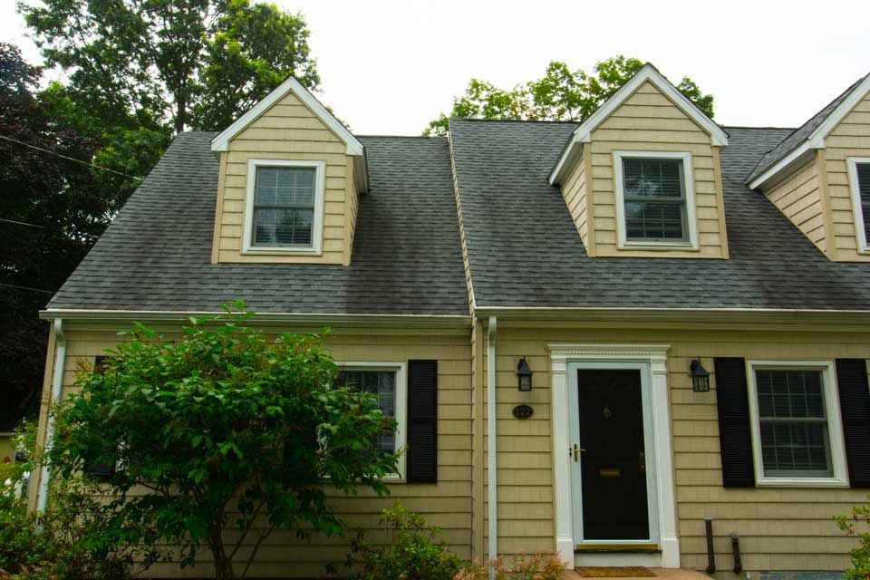 With our roof cleaning service we remove the black