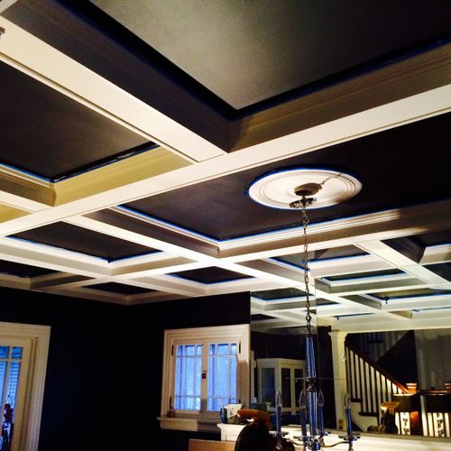Ceiling done!! So cool!