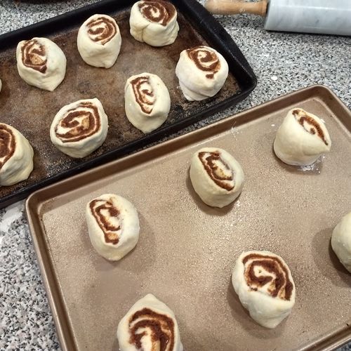 Cinnamon rolls ready for the oven