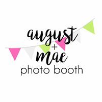 August & Mae Photobooth