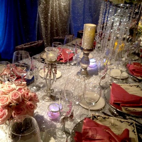 Linens, Flowers and Centerpieces