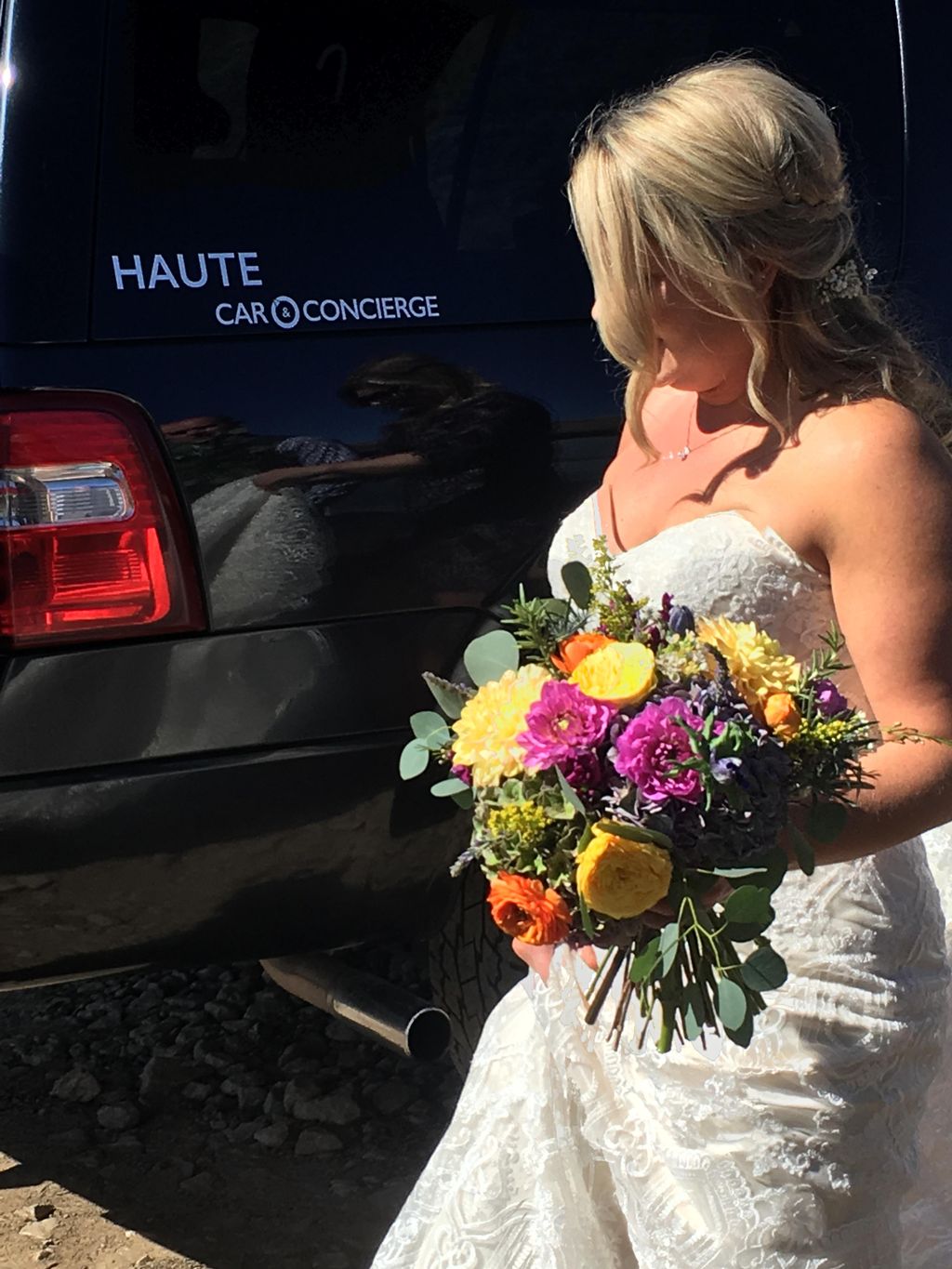 Wedding Parties in SUV, sedans or buses