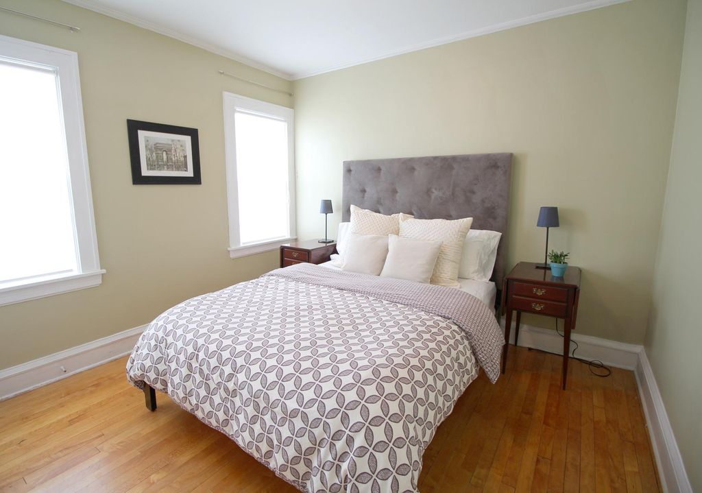 "Show & Sell" Staging Consultation + Photography