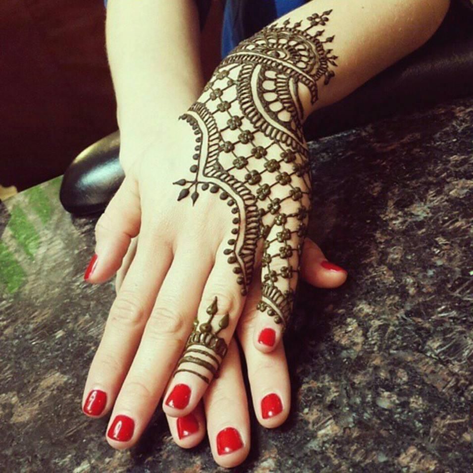 Art of Henna by Amy