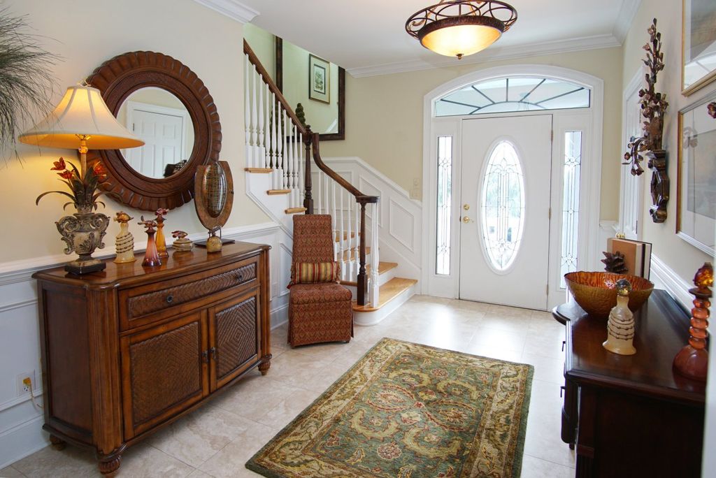 Private Residence Entry Foyer