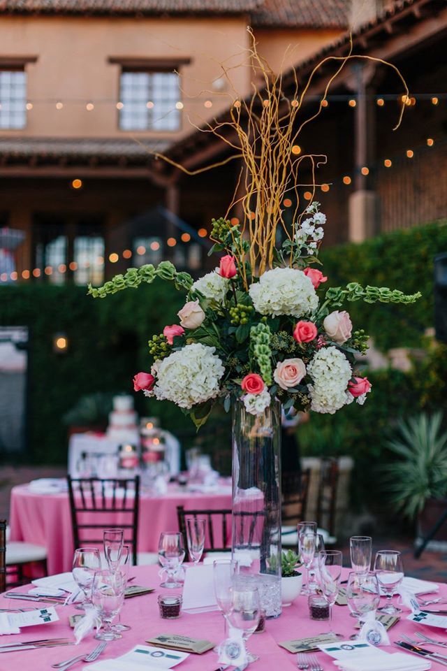 Love the colors on this wedding!