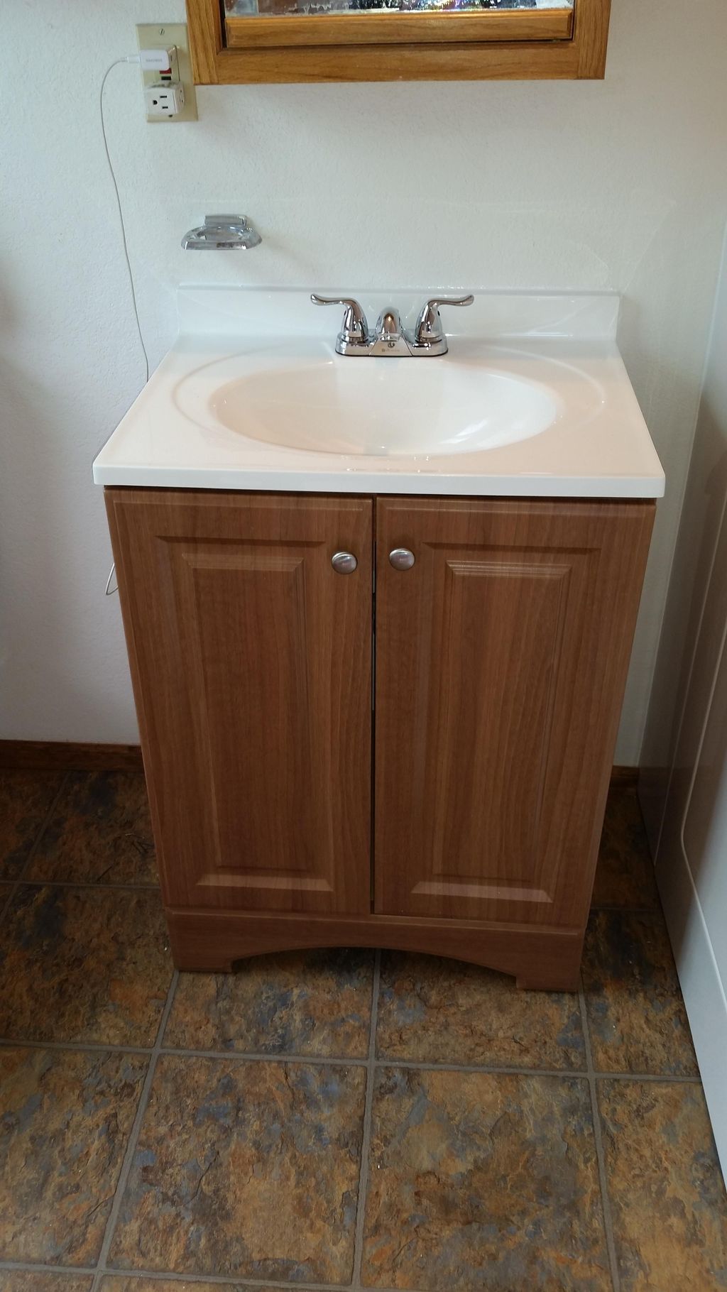 New vanity and vinyl floating flooring