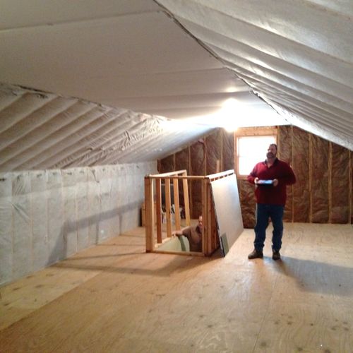 Attic insulation - Insulation Contractor Toledo OH