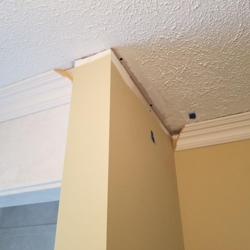 Awkward section of Ceiling/wall for crown molding.