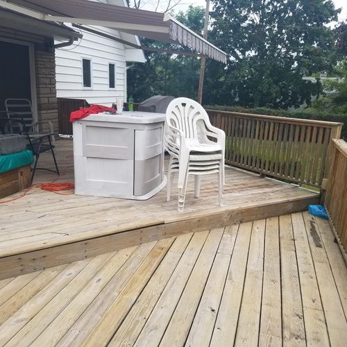 decks building and staining weather proof