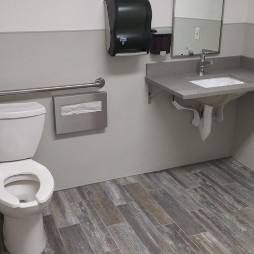 Commercial ADA compliant bathrooms in Santa Clara 