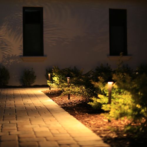 Pathway Lighting accent leading to the back patio 