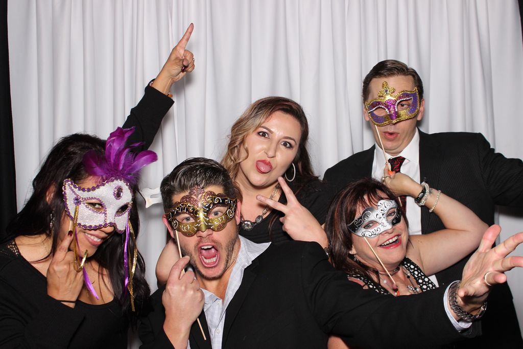 Adding a photo booth to this 40th birthday celebra