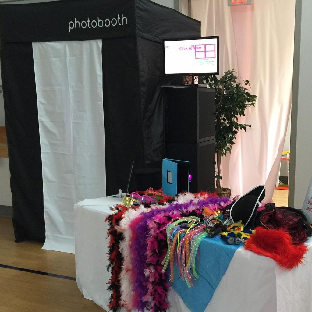 Heart to Heart Photo Booths