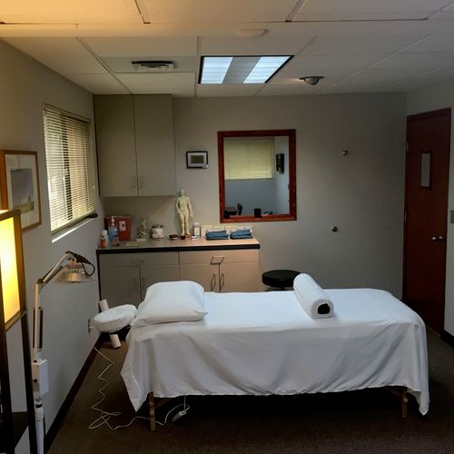 Acutopia Main treatment room 
